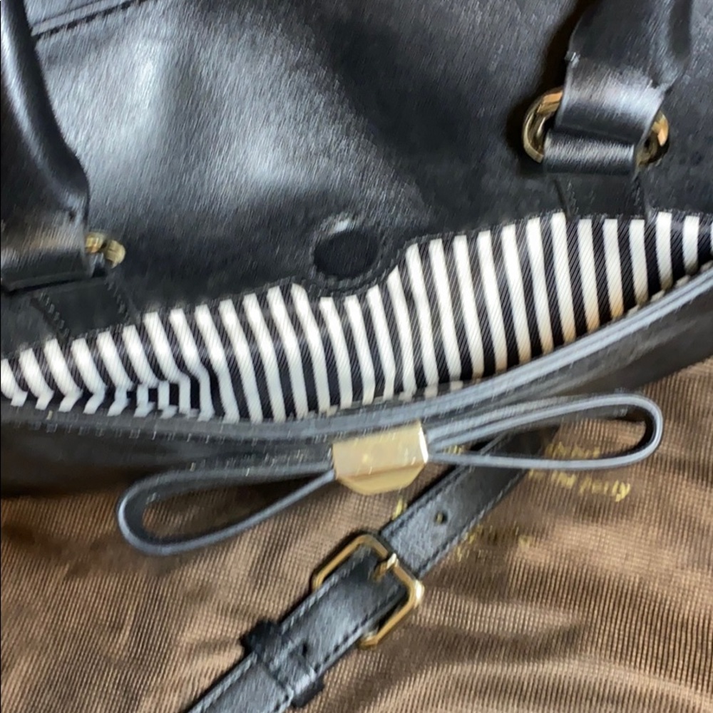 Stylish And Functional! - image 8